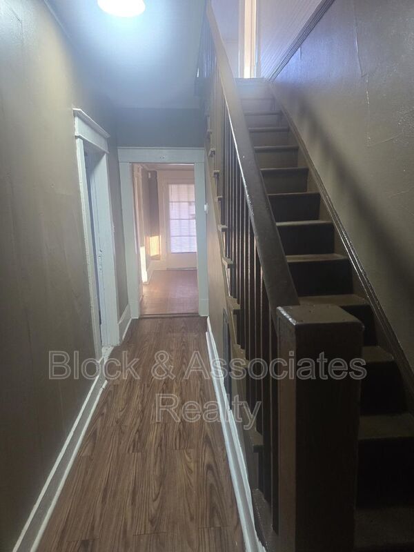 Building Photo - 222 Liberty Rd