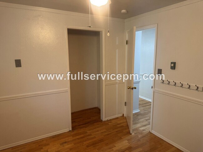 Building Photo - Spacious 4-Bedroom Upper-Level Home with Fireplace, Bonus Room & Large Deck