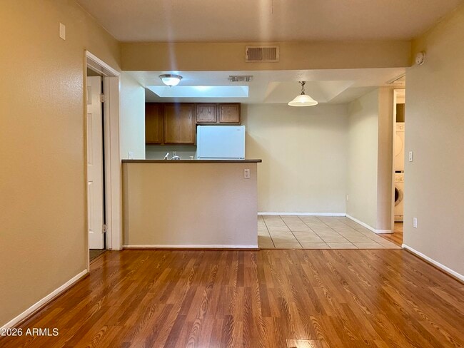 Building Photo - 1720 E Thunderbird Rd