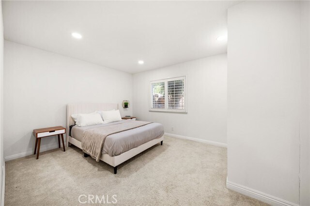 Building Photo - 731 Langer Dr