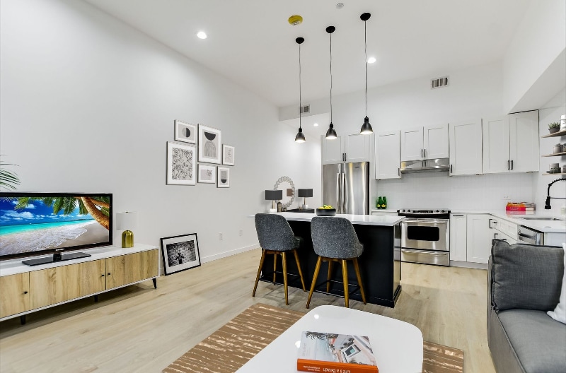 Building Photo - 507 Sabine St