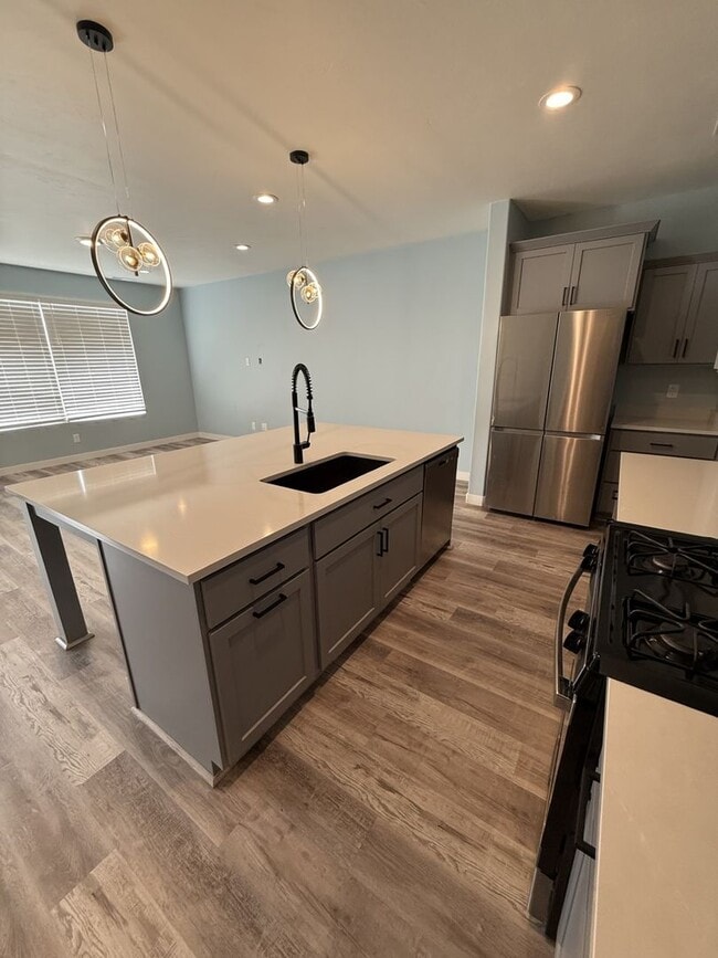 Building Photo - Beautiful Home in Spanish Fork