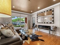 Building Photo - 4402 SW 160th Ave