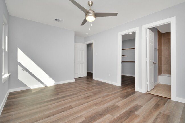 Building Photo - 5711 Breland St