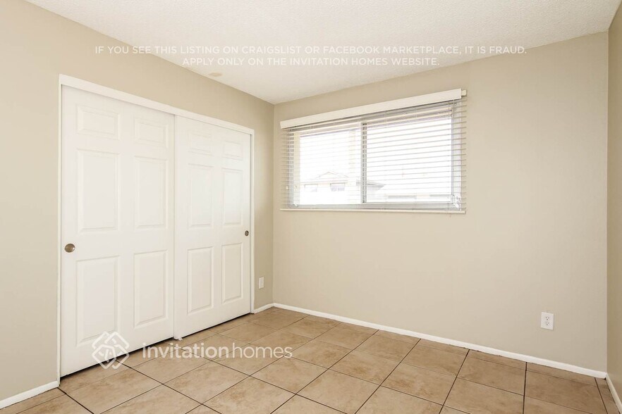 Building Photo - 5746 N 41st Dr