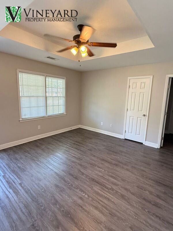 Building Photo - 17 Paige St