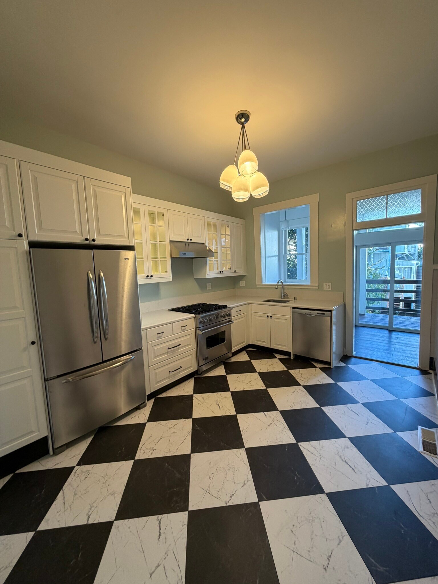 Building Photo - 3342 22nd St