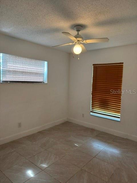 Building Photo - 27127 Fernery Ave