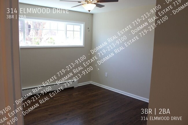 Building Photo - 314 Elmwood Dr