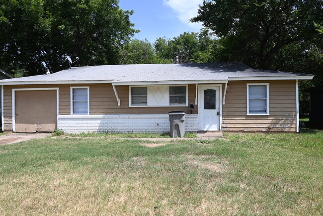 Primary Photo - 1421 Harrison St