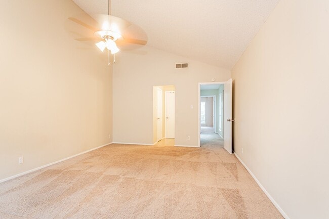 Building Photo - 4709 Misty Slope Ln