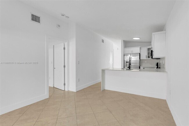 Building Photo - 8811 NW 112th Terrace