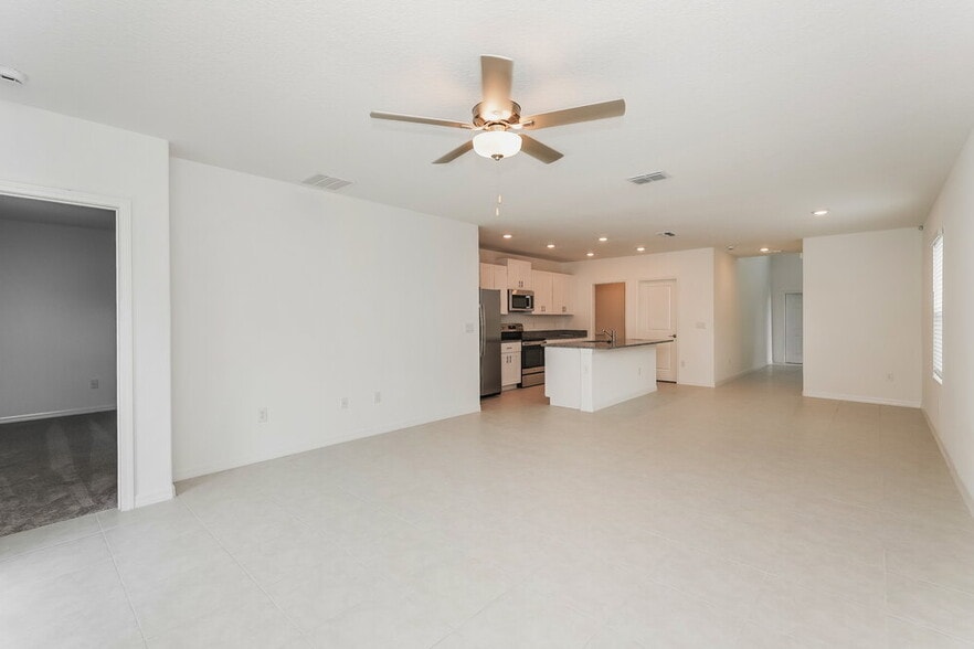 Building Photo - 17954 Blissful Stars Dr