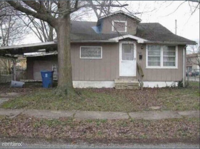 Primary Photo - 2 br, 1 bath House - 909 Fairland St A Unit A
