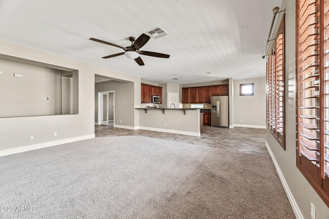 Building Photo - 11127 N 161st Ave