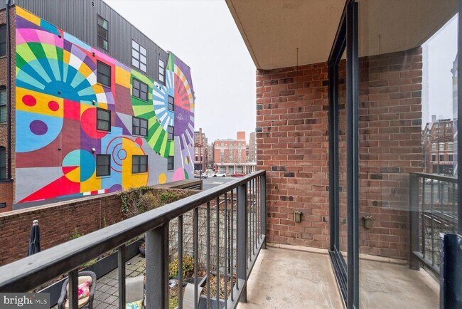 Building Photo - 2555 Pennsylvania Ave NW