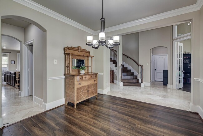Building Photo - 27410 Starlit Ranch Drive