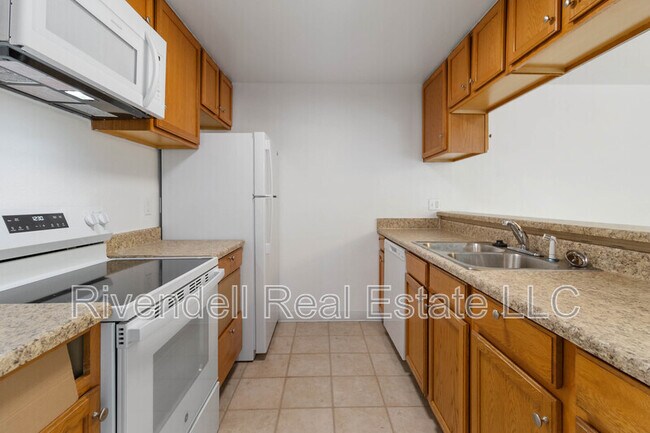 Building Photo - 1155 S Fairplay Cir