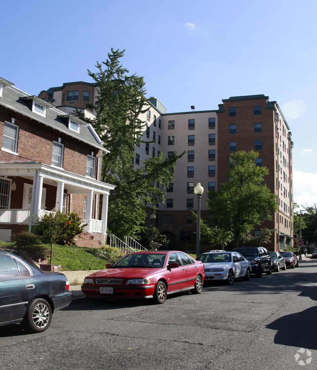 Building Photo - Hubbard Place