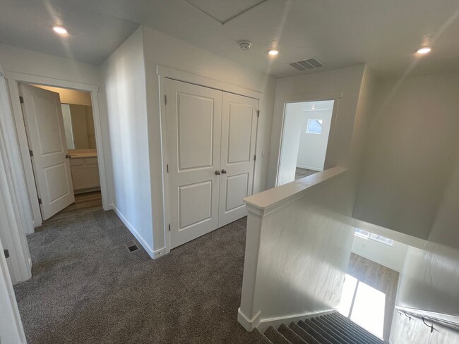 Building Photo - Beautiful New 4-Bedroom, 3-Bathroom Townhouse