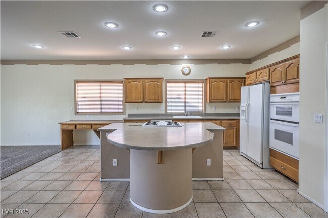 Building Photo - 10504 Narra Pl