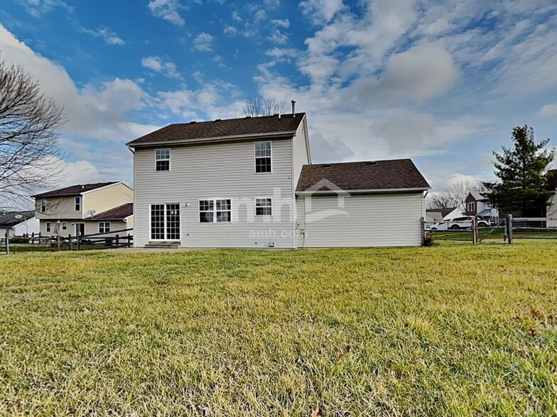 Building Photo - 6131 Pine Meadows Dr