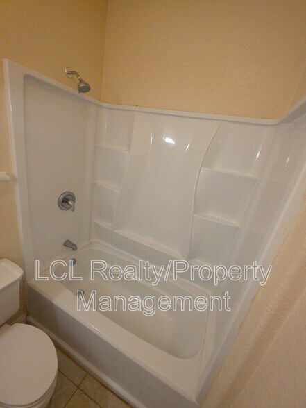 Building Photo - 32958 CA-74