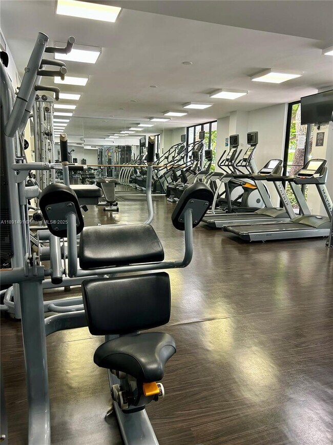 Building Photo - 3300 NE 192 St