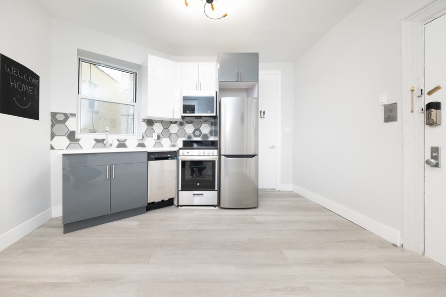 Fordham Place 2503 Hughes Ave Bronx NY 10458 Apartment Finder