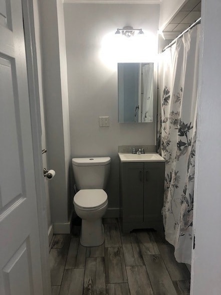 Building Photo - 33 Ann St