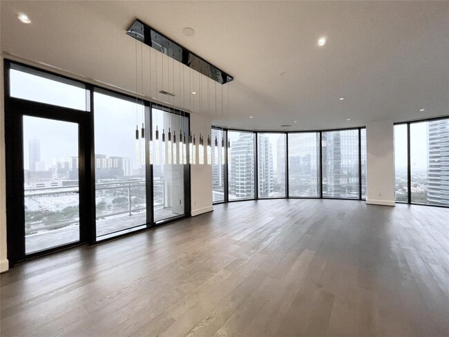 Building Photo - 1409 Post Oak Blvd