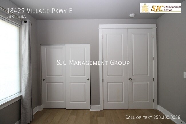 Building Photo - 18429 Village Pkwy E