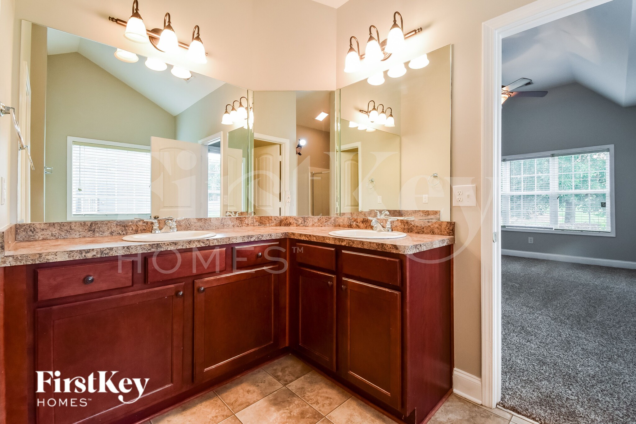 Building Photo - 6303 Spring Cove Dr