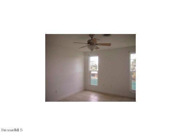 Building Photo - 310 Taylor Ave