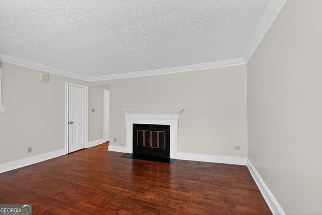 Building Photo - 898 Chippendale Ln