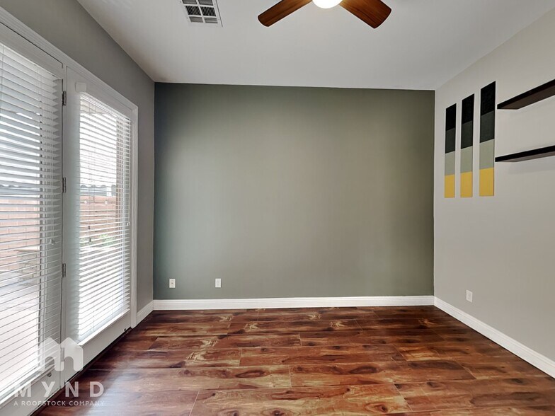 Building Photo - 11716 Feinberg Pl