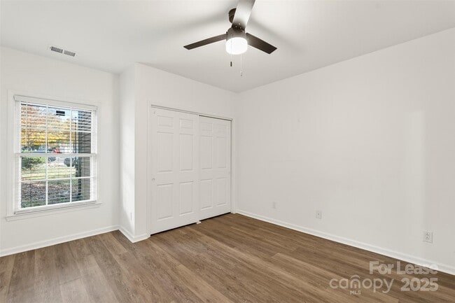 Building Photo - 3220 Selwyn Farms Ln