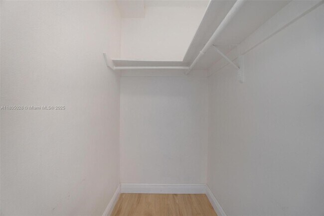 Building Photo - 3000 S Ocean Dr