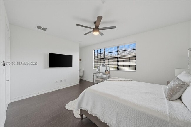 Building Photo - 11349 SW 14th St