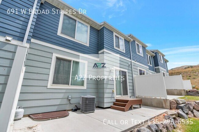Building Photo - 691 Broad Stripes Dr