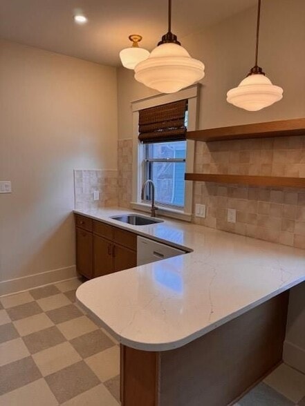 Building Photo - 150 Lancaster St