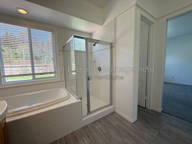 Building Photo - 605 Corte Sol