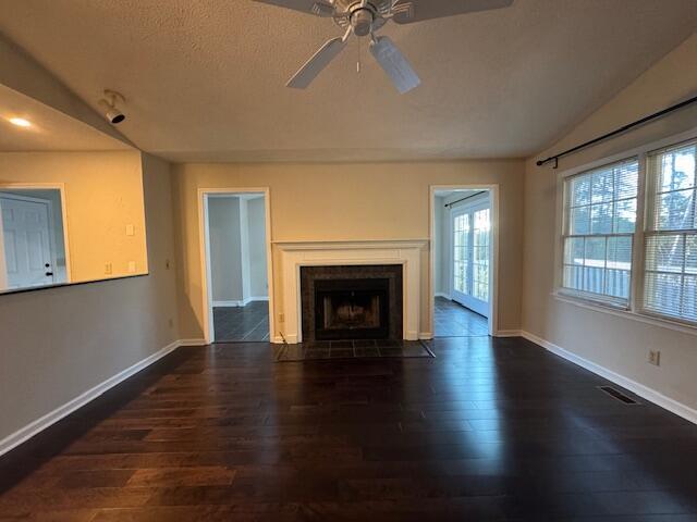 Building Photo - 170 Boxwood Rd