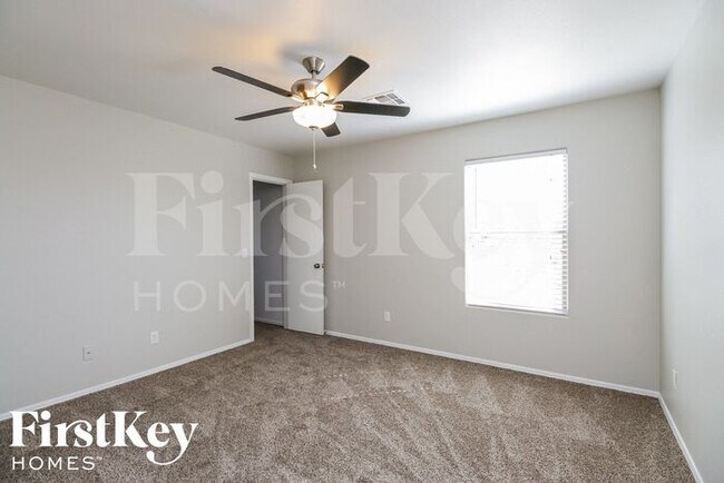 Building Photo - 30954 N Desert Honeysuckle Dr