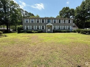 Building Photo - NorthShore201