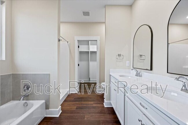 Building Photo - 119 Westover Dr