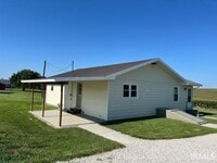 Building Photo - 4670 Breeze Rd