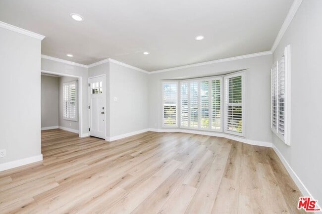 Building Photo - 12530 Stanwood Pl