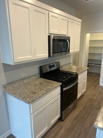 Building Photo - 10608 Ridan Way