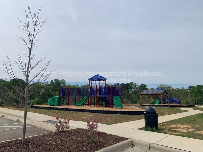 Building Photo - 150 Steppe Wy